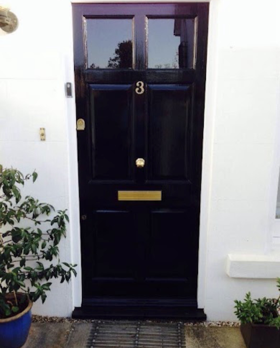 Front door, gloss black finish